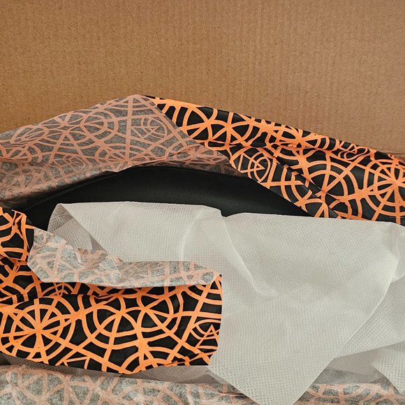 Strange Cvlt Dagger Jack flats in Black/Orange 13 - Picture 3 of 3